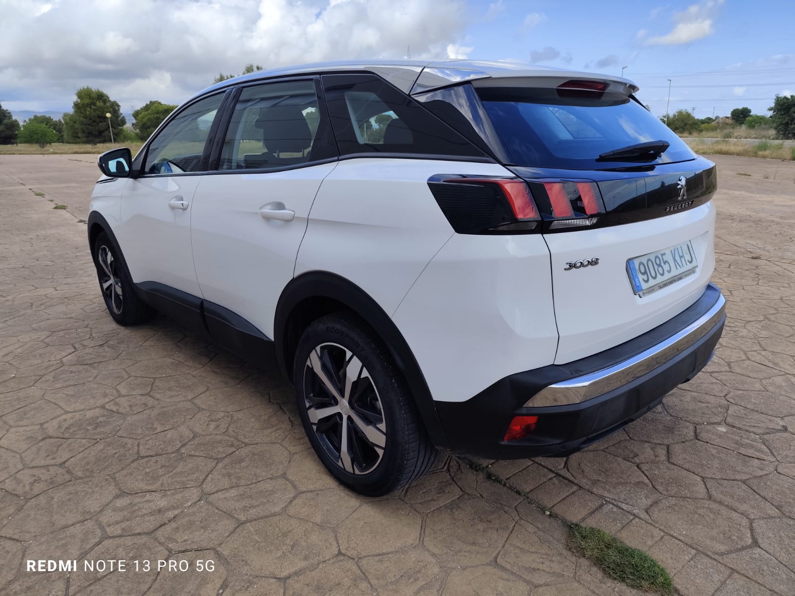 Pegeot 3008 ACTIVE 1.5 BLUEHDI 130CV - imagen 3