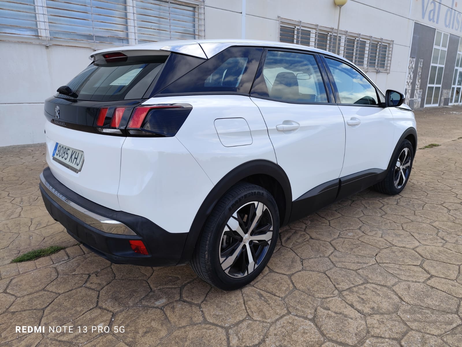 Pegeot 3008 ACTIVE 1.5 BLUEHDI 130CV - imagen 5