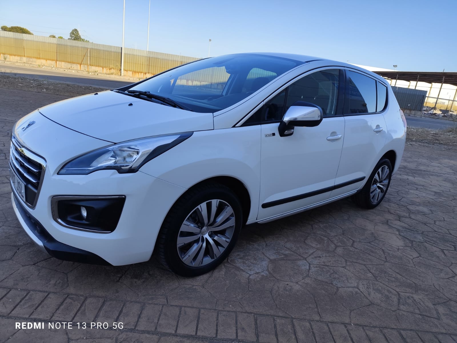 Peugeot 3008  BLUEHDI 110CV - imagen 1