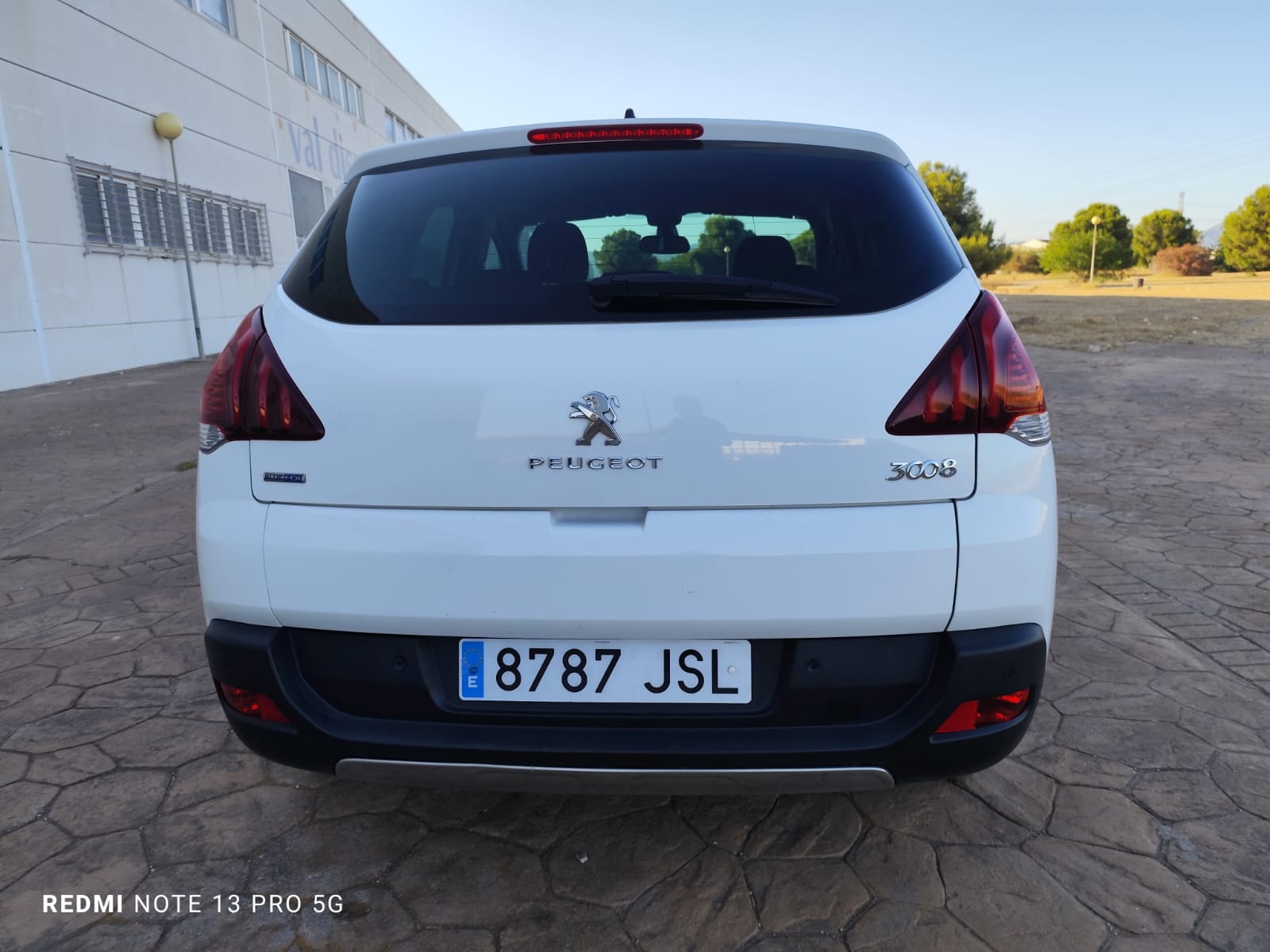 Peugeot 3008  BLUEHDI 110CV - imagen 9