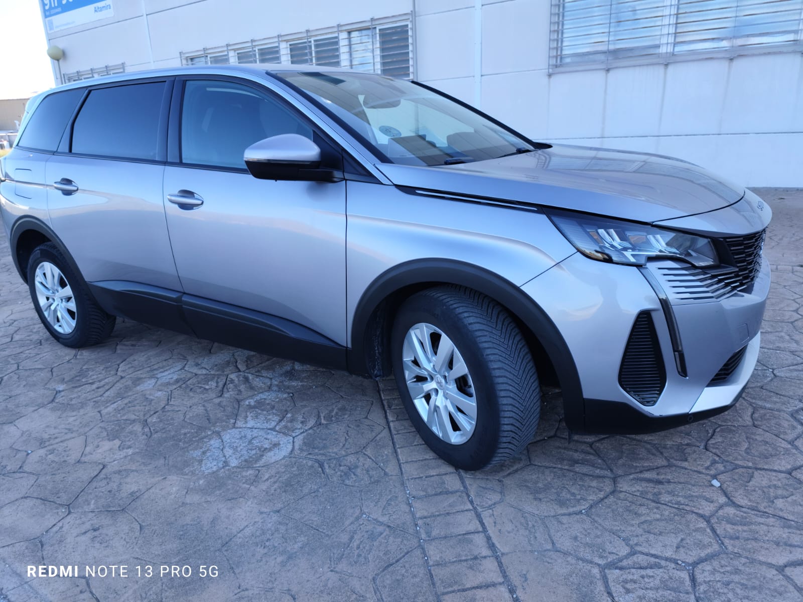 Pegeot 5008 ACTIVE 1.5 BLUEHDI 130CV 7 PLAZAS - imagen 2