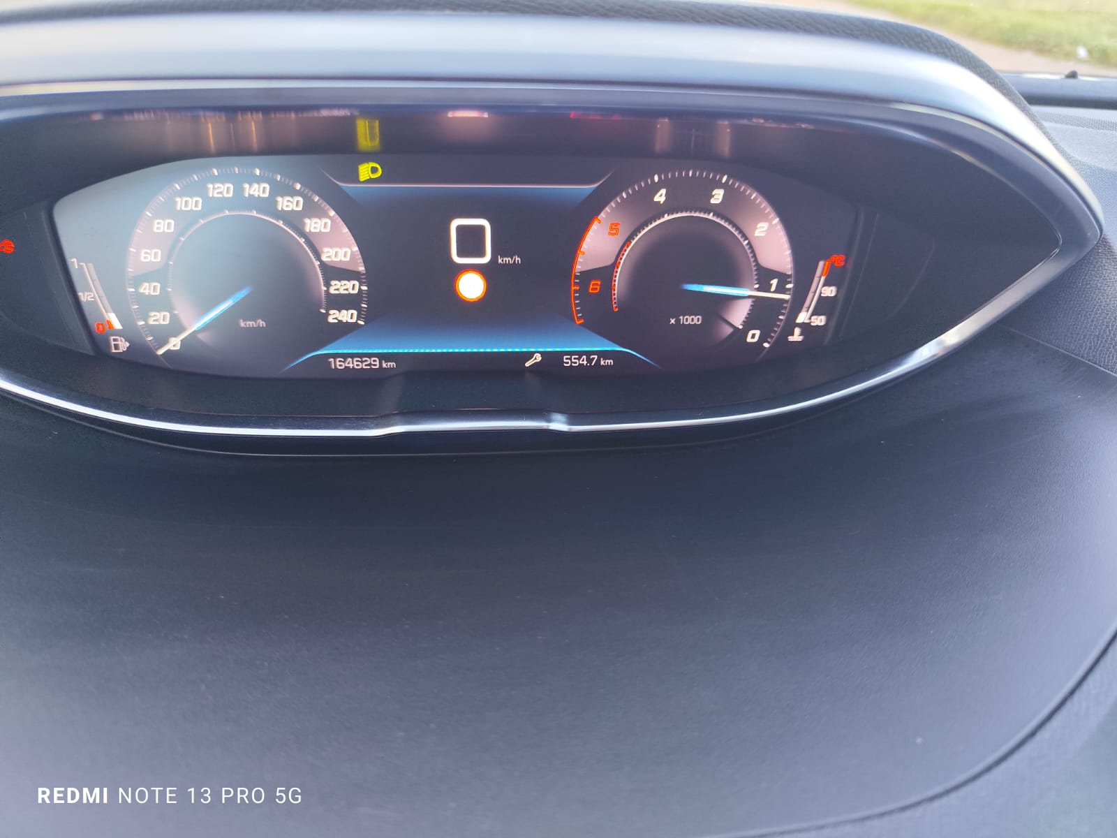 Pegeot 5008 ACTIVE 1.5 BLUEHDI 130CV 7 PLAZAS - imagen 4