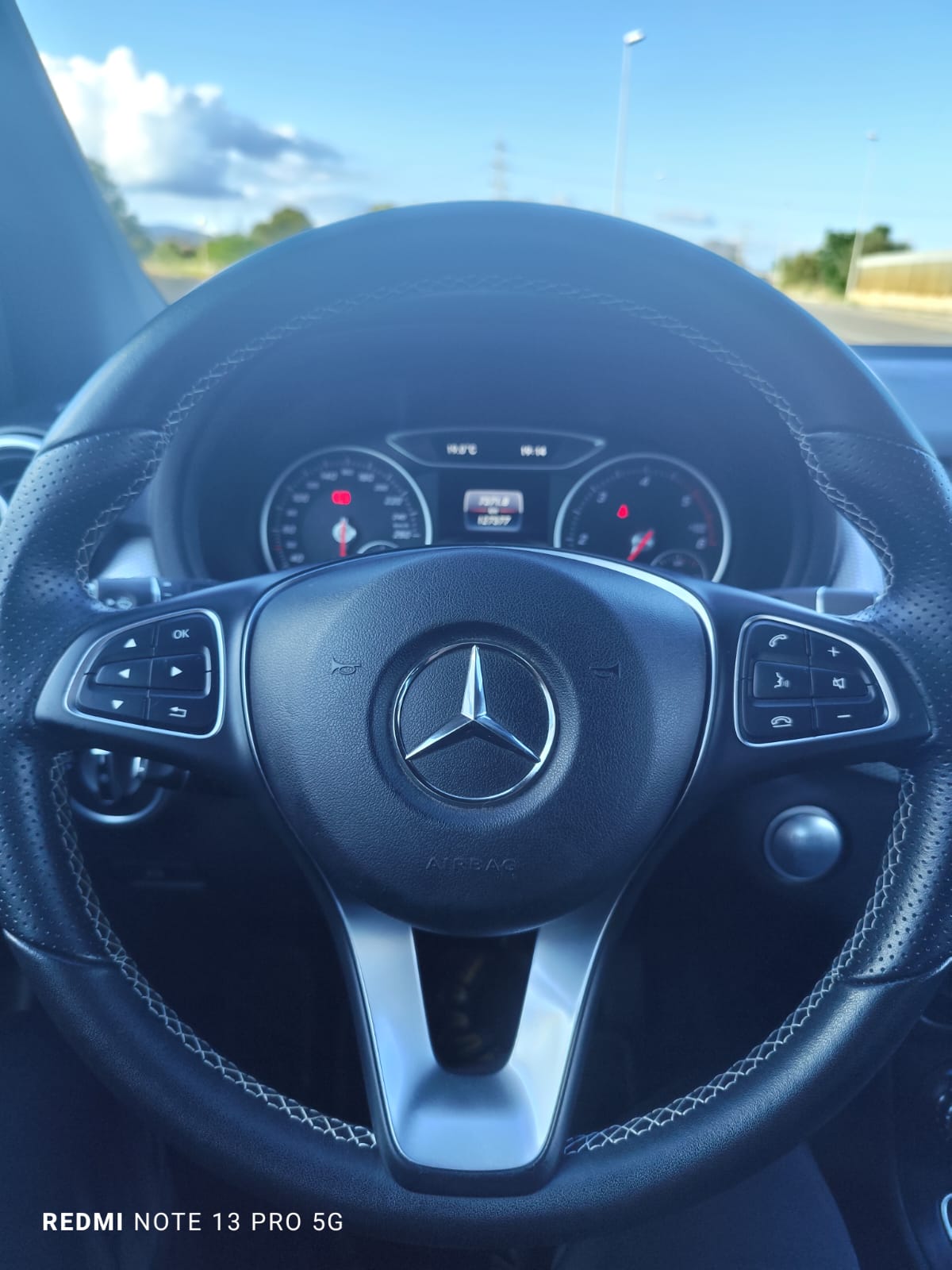 Mercedes Benz CLASE B200D - imagen 9