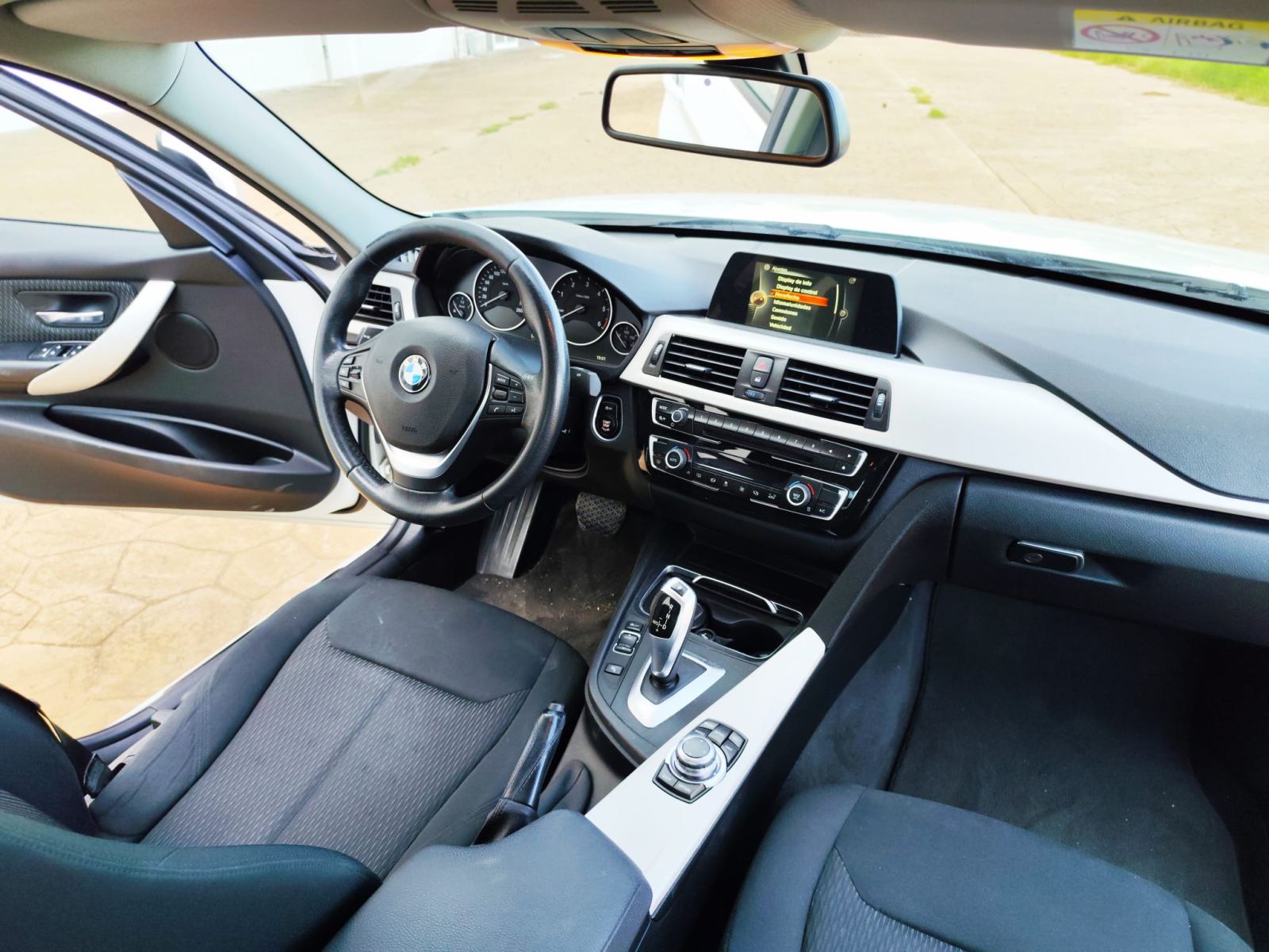 BMW SERIE 3 318D - imagen 2