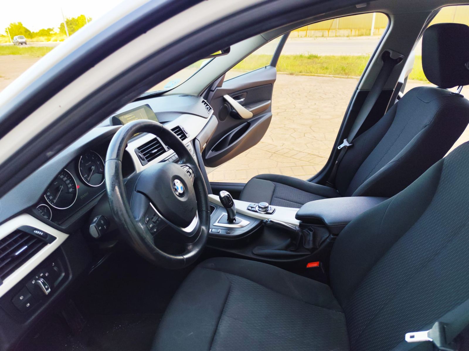 BMW SERIE 3 318D - imagen 8