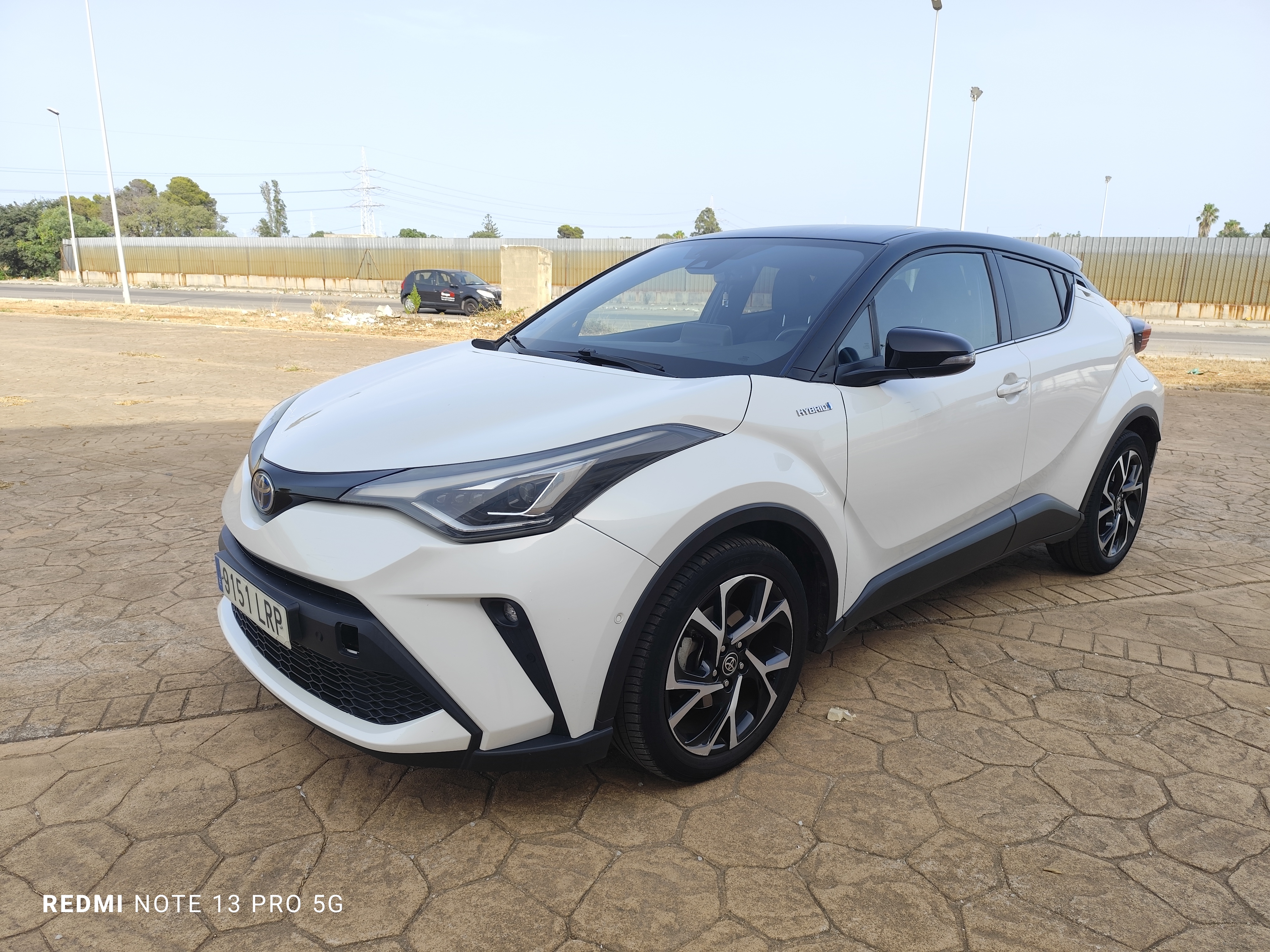 TOYOTA  C HR HÍBRIDO 2.0 180CV - imagen 1